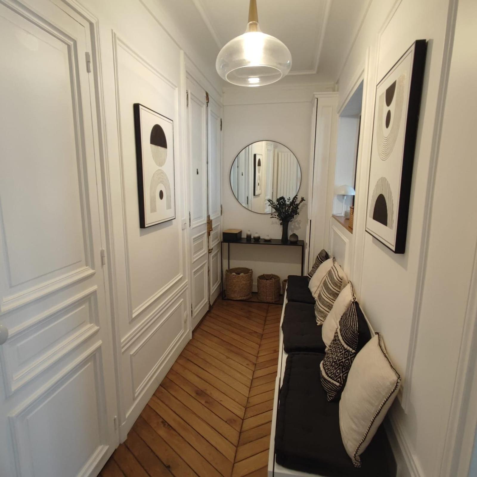 Renovated Family Flat In Montmartre Paris